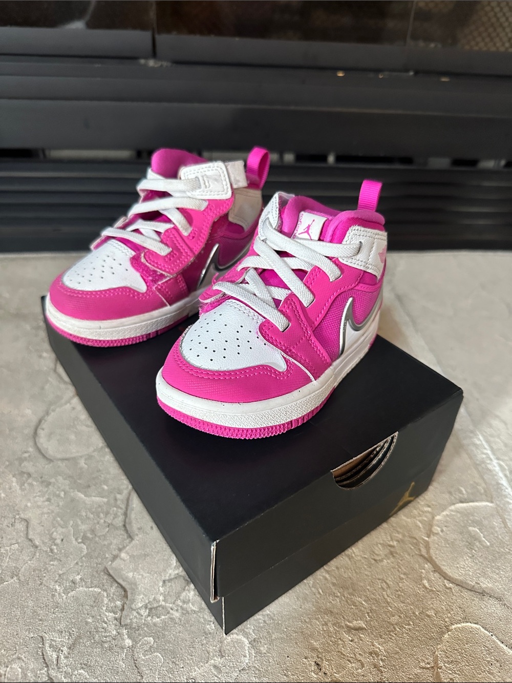 Jordan Toddler High-Top Sneakers in Pink and White